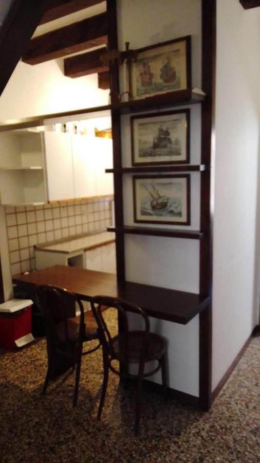 Ca' Margarita Appartement Venetië Buitenkant foto